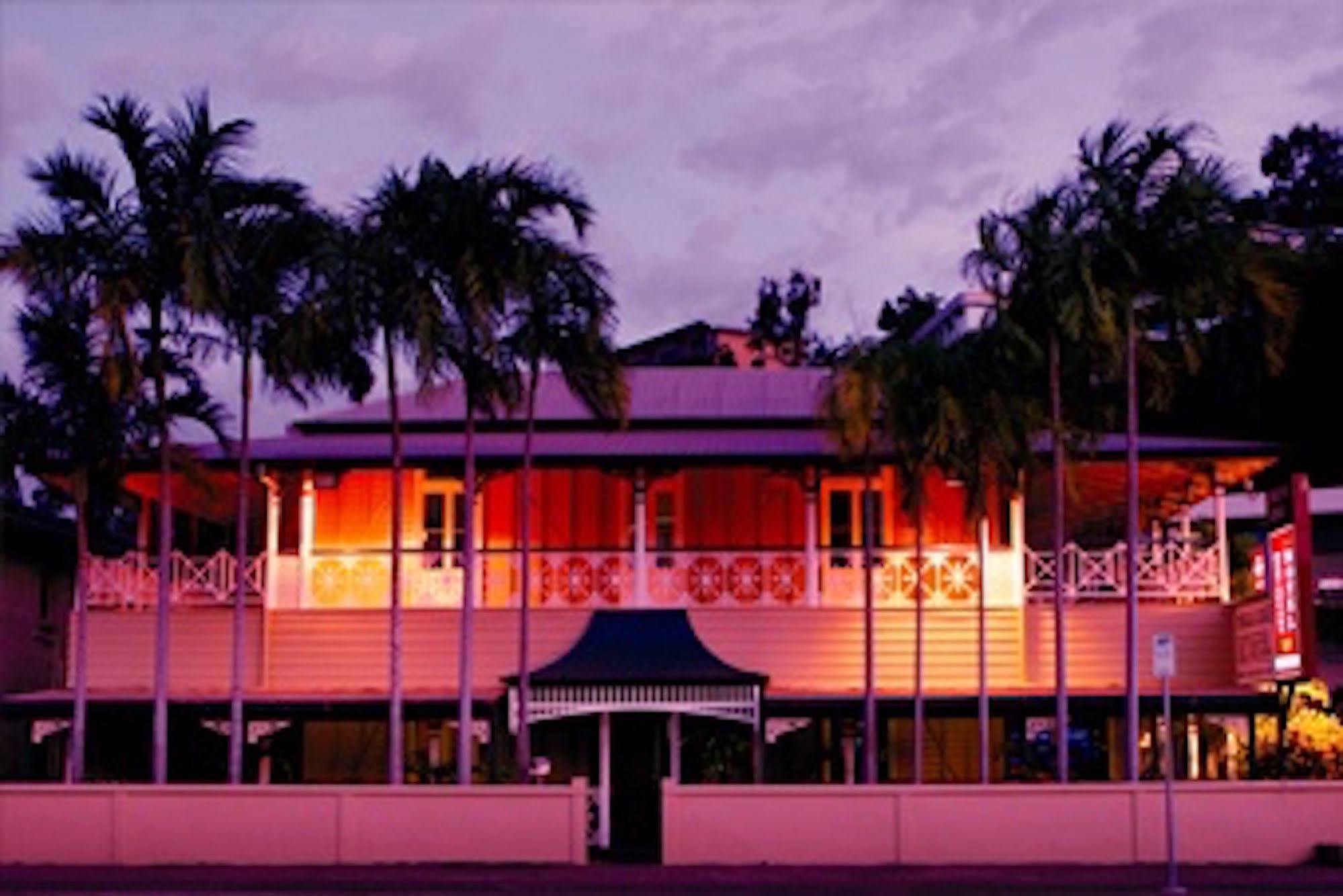 Yongala Lodge By The Strand Townsville Extérieur photo