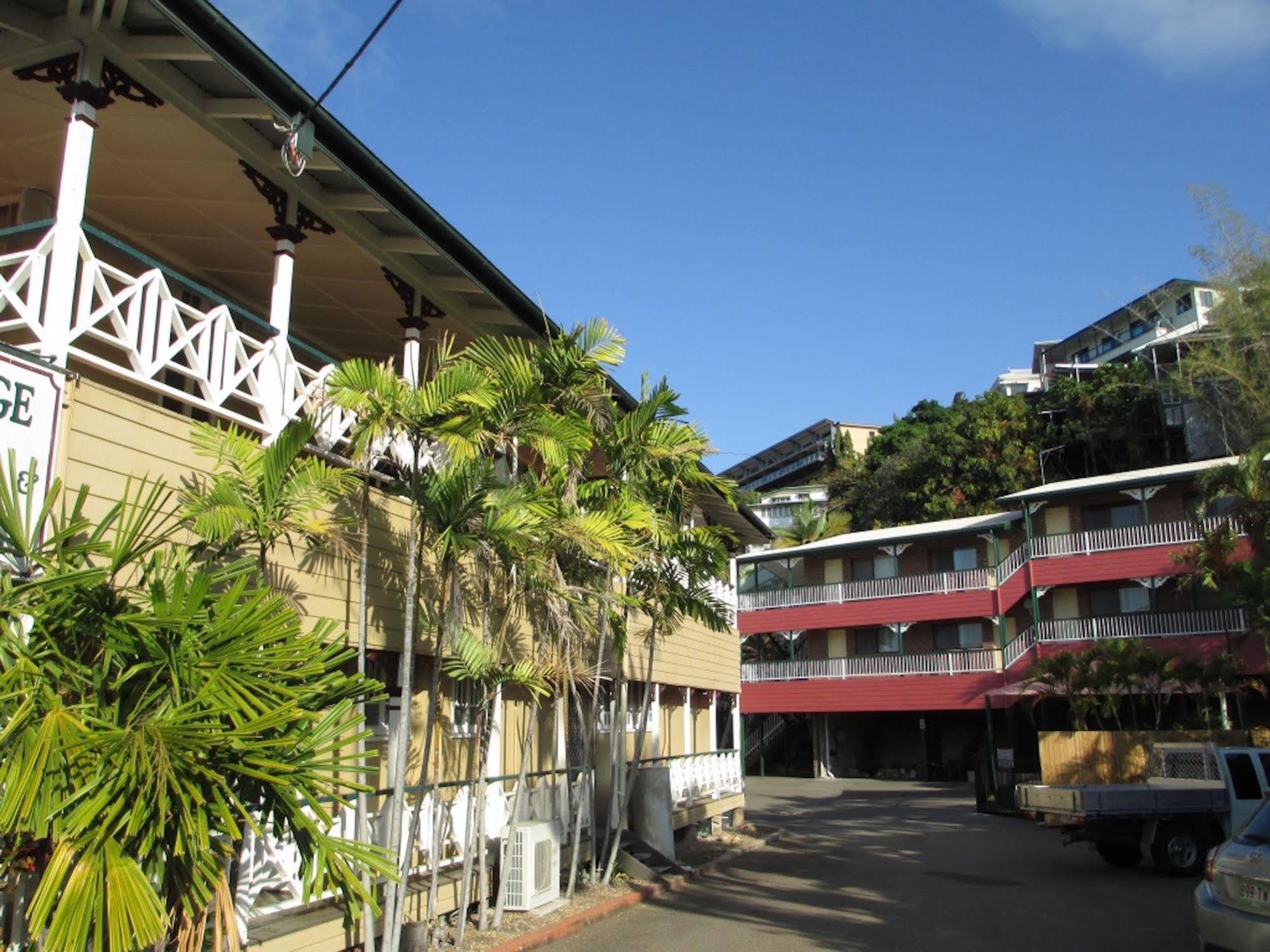 Yongala Lodge By The Strand Townsville Extérieur photo